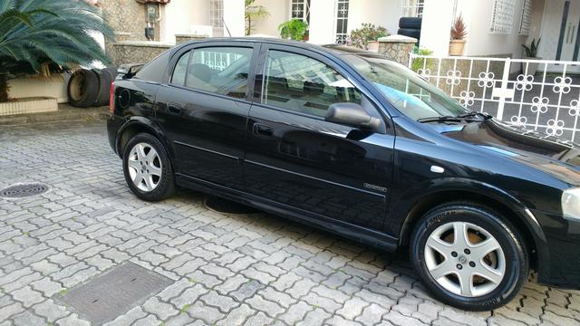 Astra 2.0 Advantage 86.000 kms - Foto 2