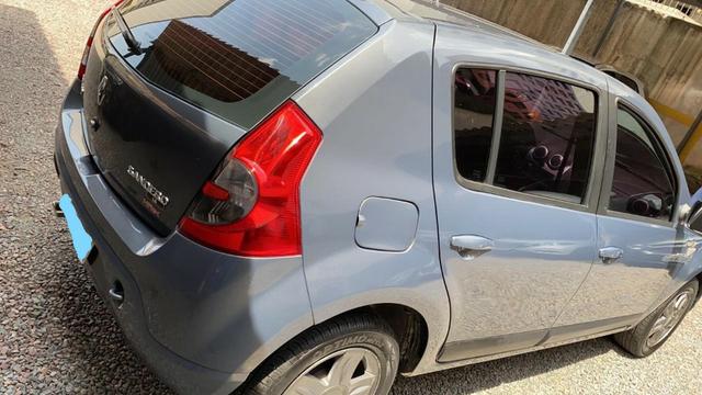 Sandero Vibe Hi-Flex 1.6 8V 5p - Foto 10