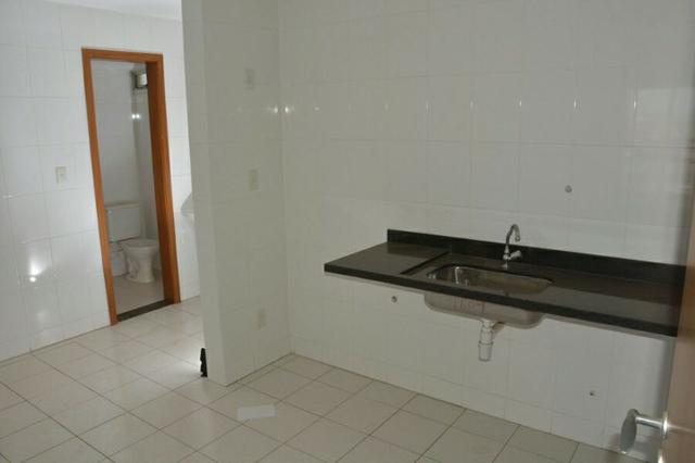 Apto 3 qtos , 3 suítes 2 vagas , Porcelanato, A/c Financiamento, Aceita carro Entrada - Foto 4
