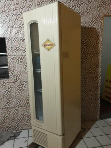 VENDE SE 2 Refrigeradores horizontal e 1 vertical - Foto 5