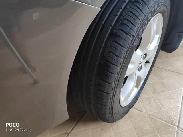 Toyota Corolla GLI 1.8 Flex Aut - Foto 10