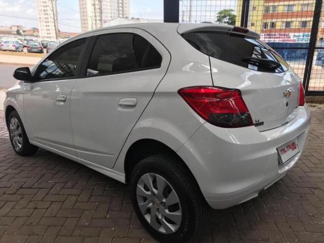 Chevrolet Onix 1.4 LT Flex baixo km - Foto 4