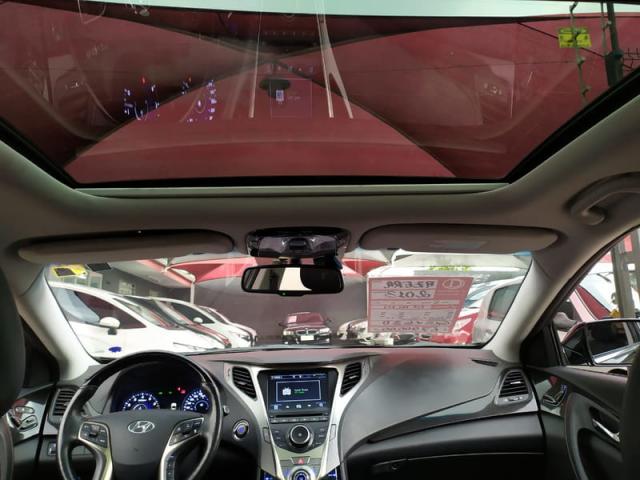 HYUNDAI AZERA MPFI GLS V6 AUT 3.0 24V