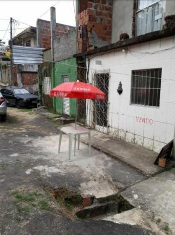 Casa local familiar e fácil acesso, carro vai na porta