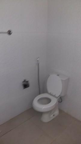 Alugo casa reformada no Engenho Novo, sala, 03(três) quartos e dependências - Foto 16