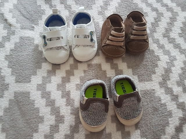6 pares de sapatinho de bebê tamanho 15 a 17 - Foto 4