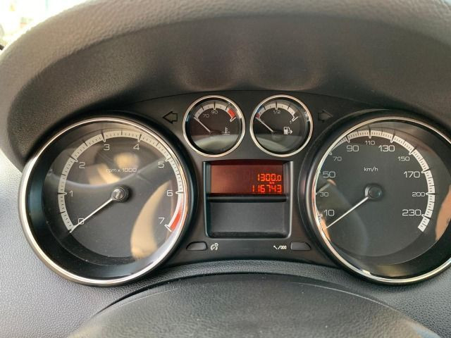 Peugeot 308 Allure Manual - Foto 8