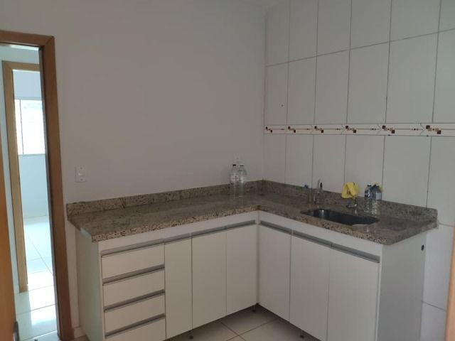 Casa de esquina lote grande alto paraiso , pega financiamento - Foto 3