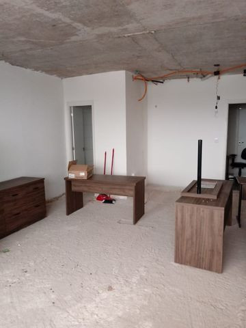 Vendo Sala Comercial no Cesdi-Shopping da Ilha. 40m² no 10º andar - Foto 2