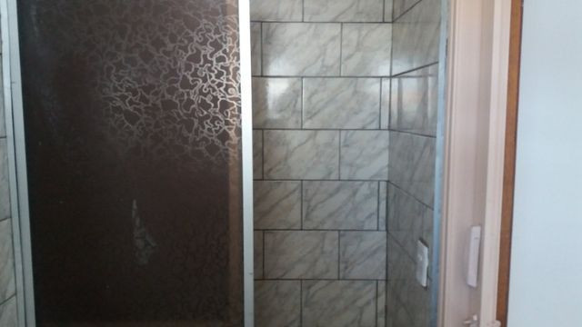 Apartamento 01 Quarto Livre de condomínio, sem taxa de água- Capão Raso - Foto 7