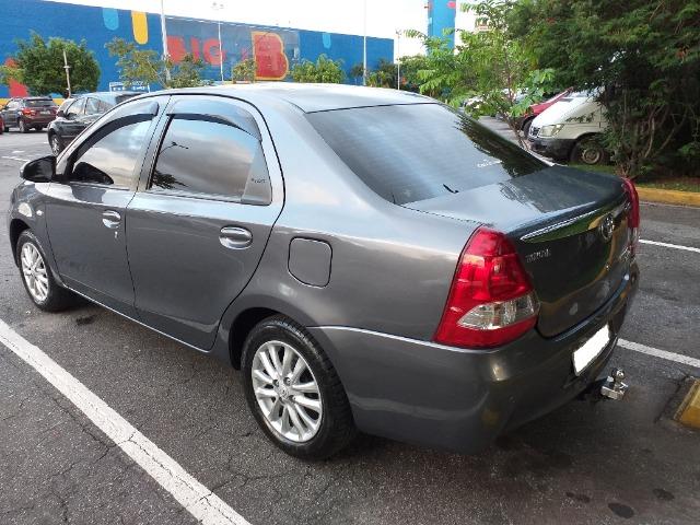 Etios Sedan XLS 1.5 16V 2014 Mec. Completo com GNV - Foto 4