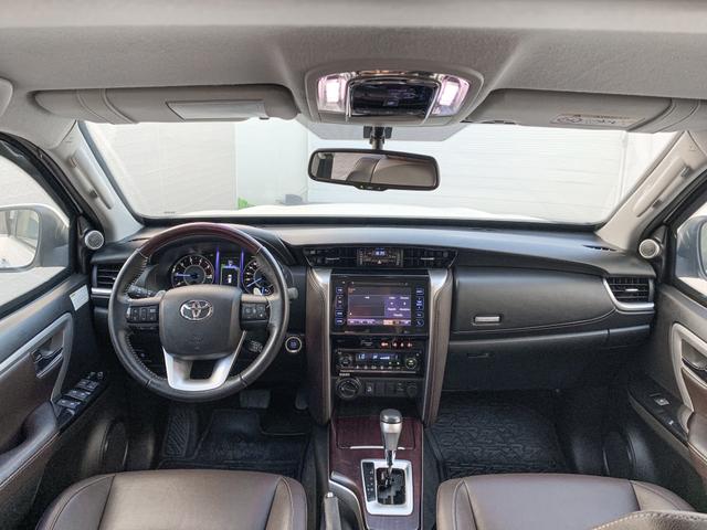 Hilux sw4 srx blindada disel - Foto 6