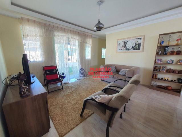 Casa Mobiliada em Costa Azul 2 quartos sendo 1 suíte