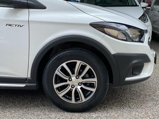 ONIX ACTIV 2018 automático - Foto 6