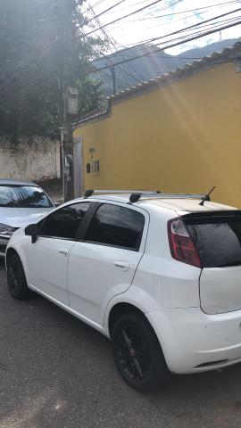FIAT PUNTO 1.4 flex ACTRATTIVE - Foto 5