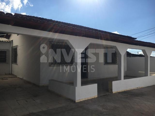 Casa para alugar com 3 dormitórios em Setor leste universitário, Goiânia cod:621131