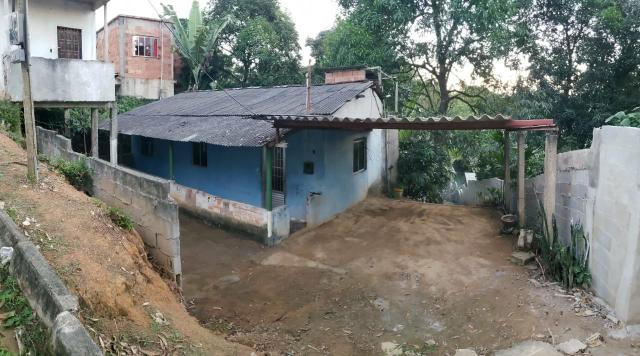 Vende-se casa em Nova Canaã - Cariacica