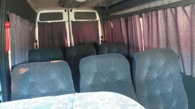 Van Renault master 9 lugares - Foto 4