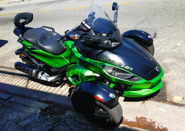 BRP Can Am Spyder RSS 990cc 2012 - Foto 3