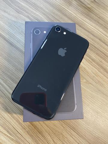 IPhone 8 64GB aceito cartão