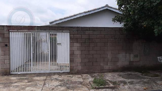 Casa com 2 dormitórios para alugar, 100 m² por R$ 1.100,00/mês - Jardim Rosolém - Hortolân