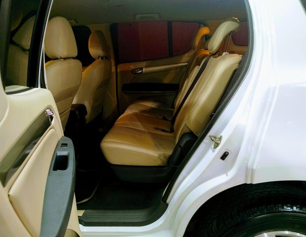 Trailblazer 7 lugares adiesel automática ano 2014 top! r$:115.000,00 - Foto 13