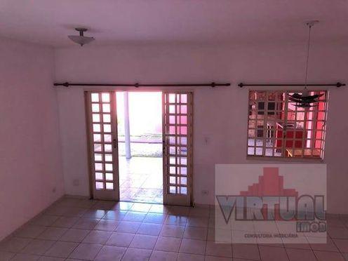 Sobrado para alugar no bairro Estiva em Taubaté/SP - Foto 2