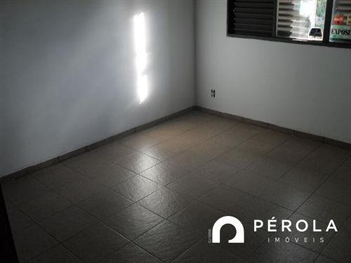 Apartamento com 3 quartos no APARTAMENTO 202 ED. NADINE - Bairro Setor Aeroporto em Goiân - Foto 11