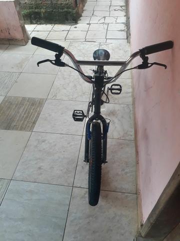 Vendo essa bicicleta bmx aro 20 - Foto 6