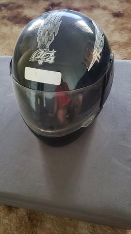 Capacete liberty