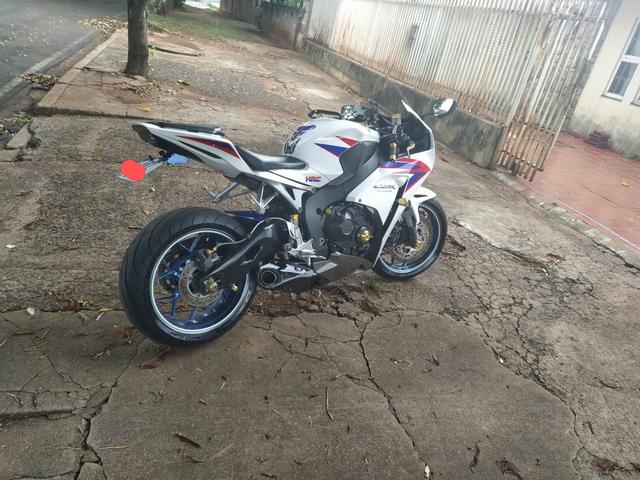 Cbr1000rr 42,500 - Foto 2