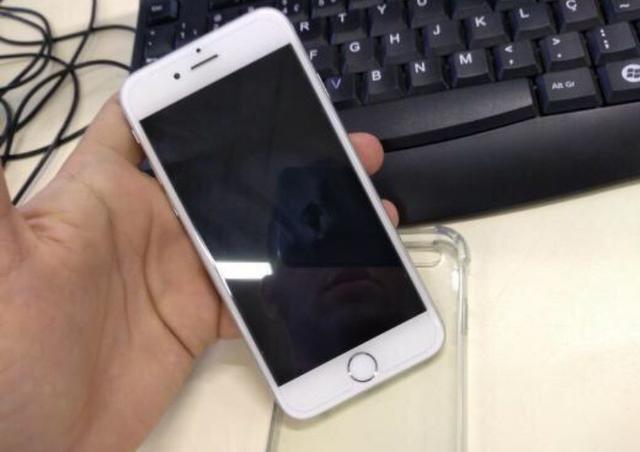Vendo iPhone 6 conservado