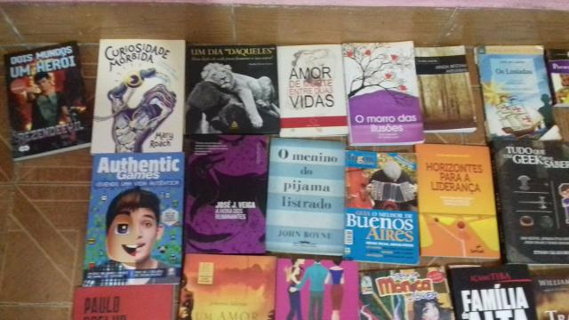 Livros - Foto 4