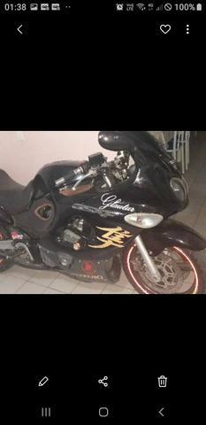 Moto gsxf 750 2008