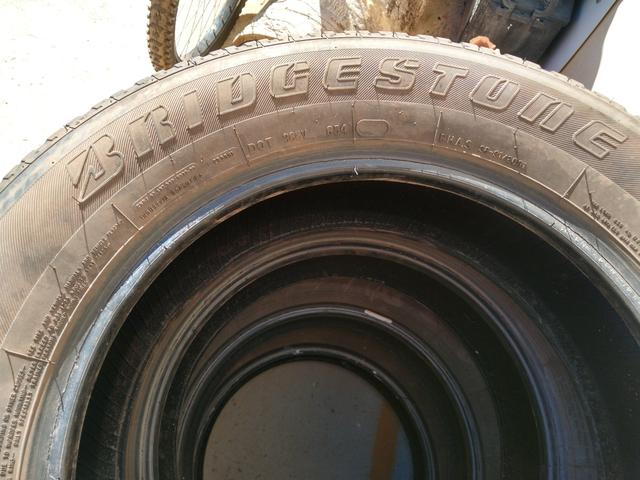 Pneu 215/65 R16 - Foto 2