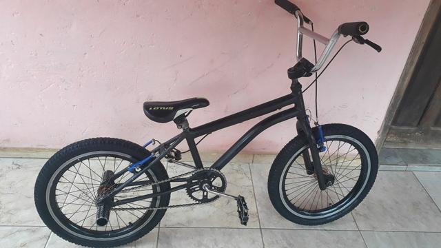 Vendo essa bicicleta bmx aro 20 - Foto 5