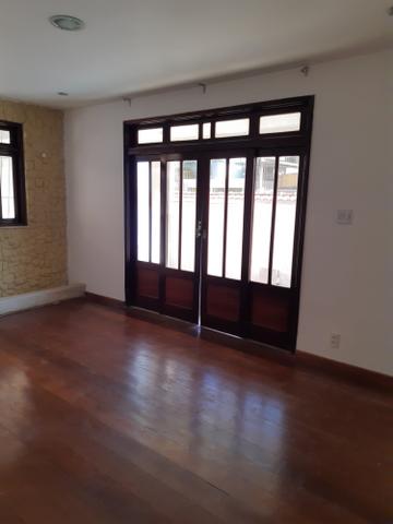 Casa 3 quartos na Trindade com garagem e quintal - Foto 2