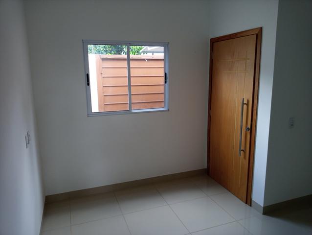 Casa nova 3 quartos sendo 1 suíte, porcelanato, prox a avenida t-63, financia - Foto 2