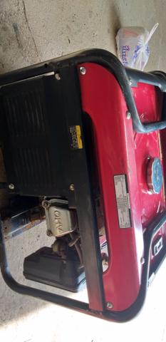 Gerador a gasolina 3100 watts - Foto 4