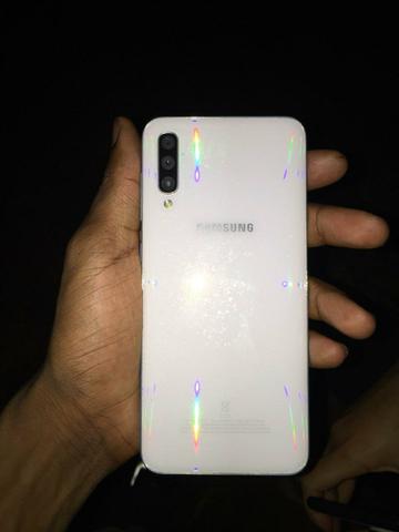 Samsung A50