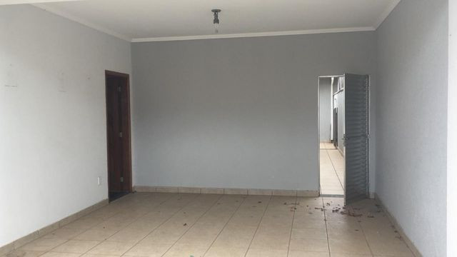 Casa Térrea de 02 dorm. + edícula de 1 dorm. - JD. Campos Verdes - Foto 2