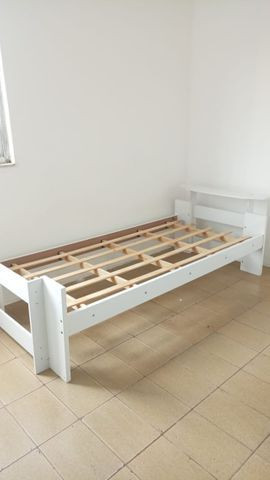 Cama de solteiro Oportunidade