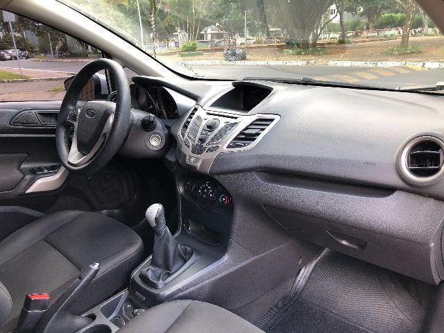 New Fiesta 2012 - Foto 7