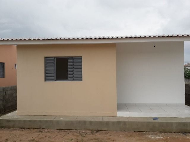 Vende-se ou troca-se por carro, uma casa nova recém construída em condomínio fechado - Foto 9