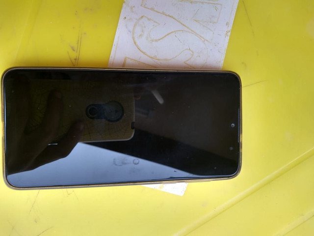 Moto g8 completo fone caixa e nota fiscal