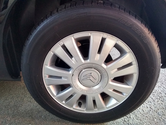 Lindo Citroen C3 Glx 1.4 Flex Completo 2011 - Foto 8