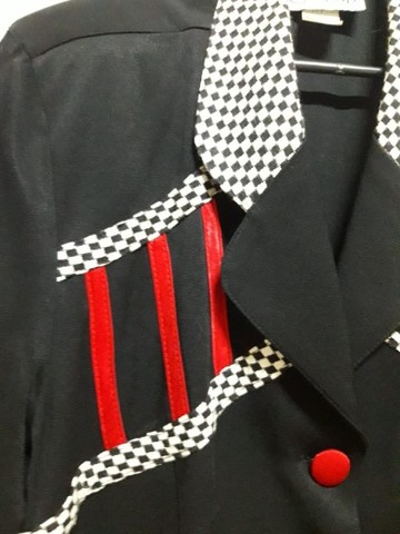 Blaizer Preto em  Viscose  com detalhes. - Foto 3
