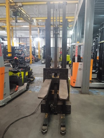 Paleteira c/ Torre Skan, capacidade 1.500Kg - Foto 3