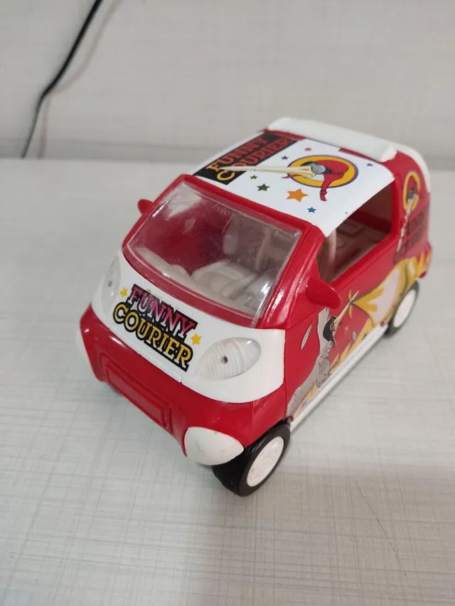 Miniatura Chevrolet Suburban 1993 Sunnyside 1/24 - Hobbies e