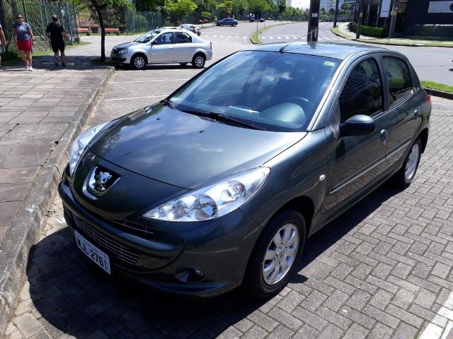 Peugeot 207 - Foto 8
